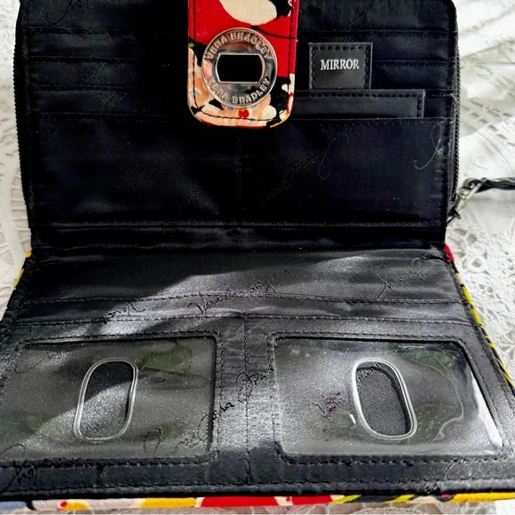 Vera Bradley Multicolor Floral Quilted Wristlet Wallet - Picture 6 of 9